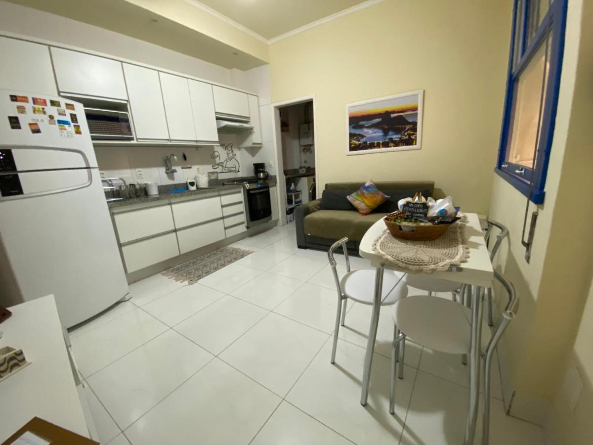 Copa Beach Home - Copacabana Posto 4 Quadra Da Praia リオデジャネイロ エクステリア 写真