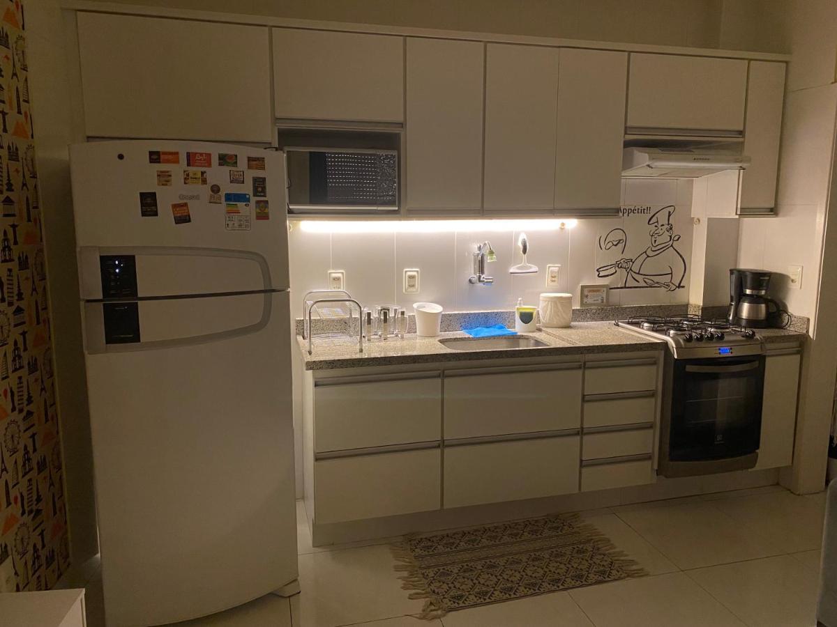 Copa Beach Home - Copacabana Posto 4 Quadra Da Praia リオデジャネイロ エクステリア 写真